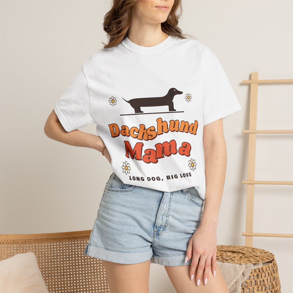 Dachshund Mama retro t-shirt in White, Comfort Colors doxie mom tee
